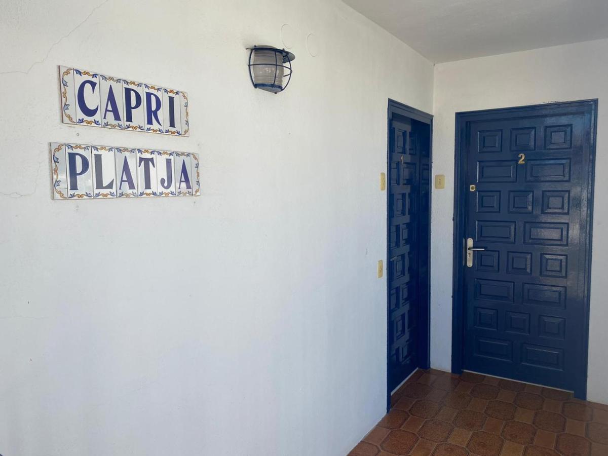 Apartamentos Capri-Playa Sant Carles de la Ràpita Exterior photo