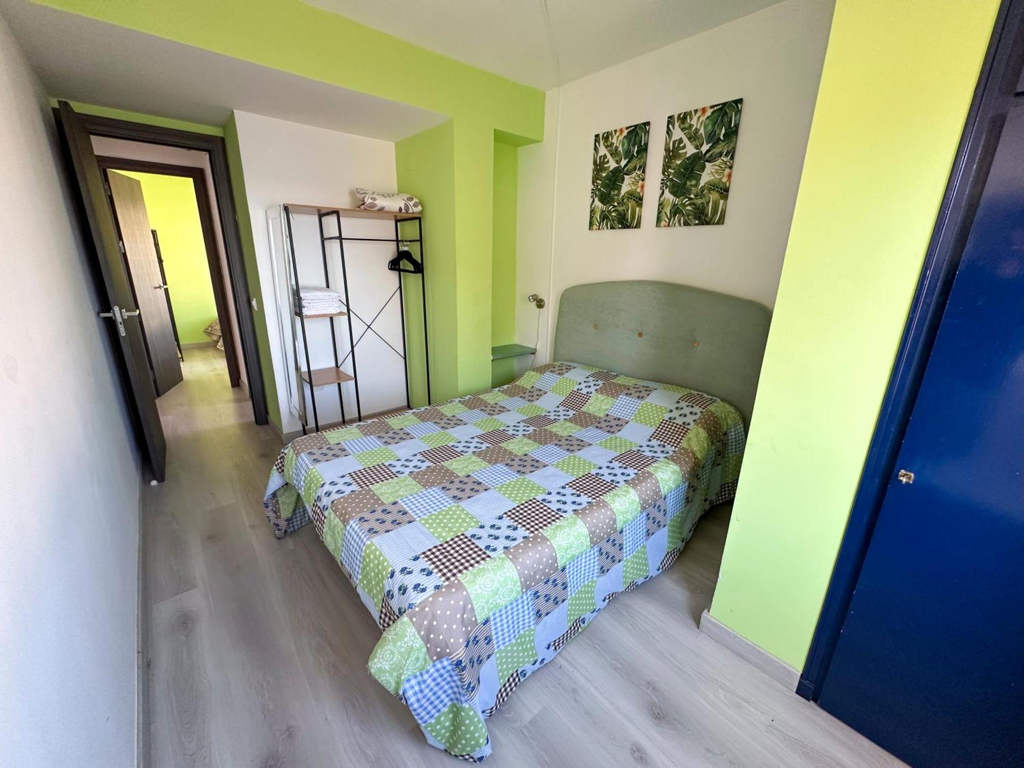 Apartamentos Capri-Playa Sant Carles de la Ràpita Exterior photo
