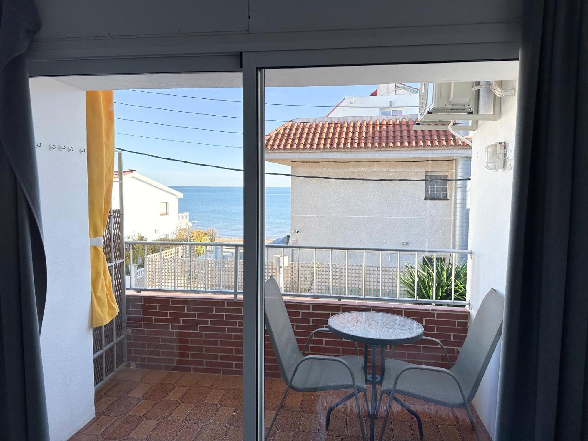 Apartamentos Capri-Playa Sant Carles de la Ràpita Exterior photo